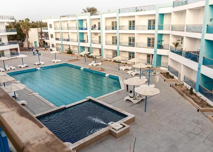 Mirage Bay Apartment